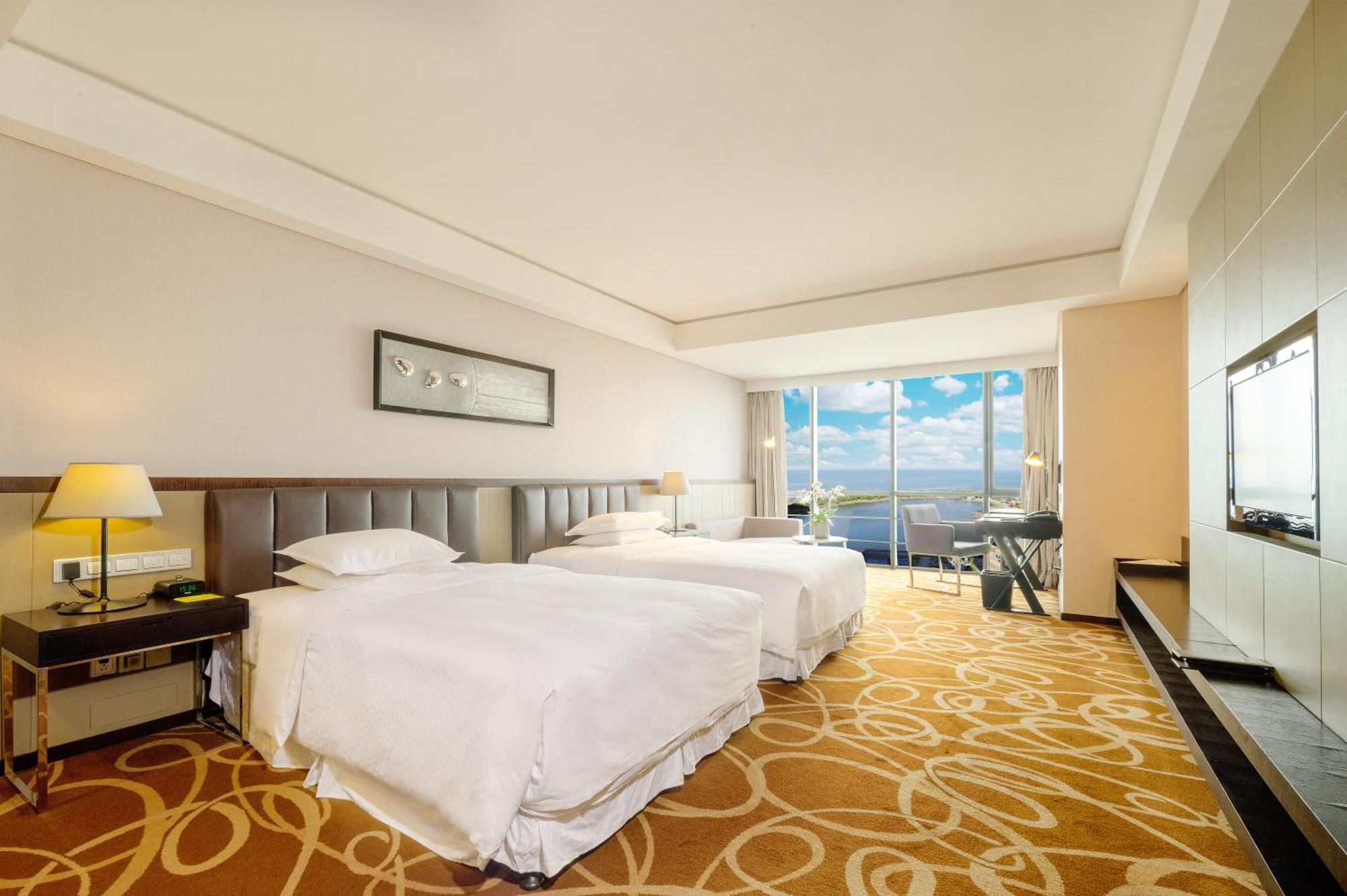 Four Points By Sheraton Qingdao, West Coast Экстерьер фото