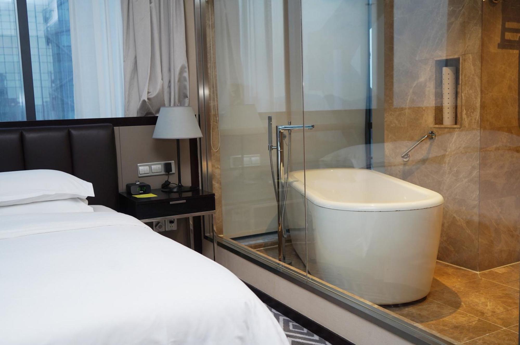 Four Points By Sheraton Qingdao, West Coast Экстерьер фото