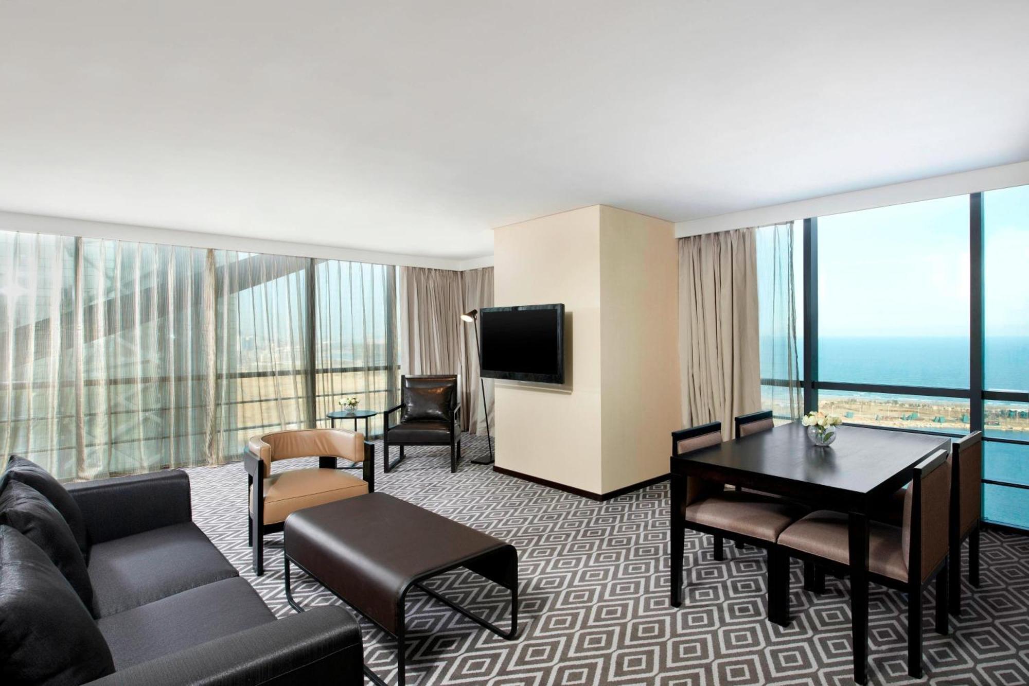 Four Points By Sheraton Qingdao, West Coast Экстерьер фото