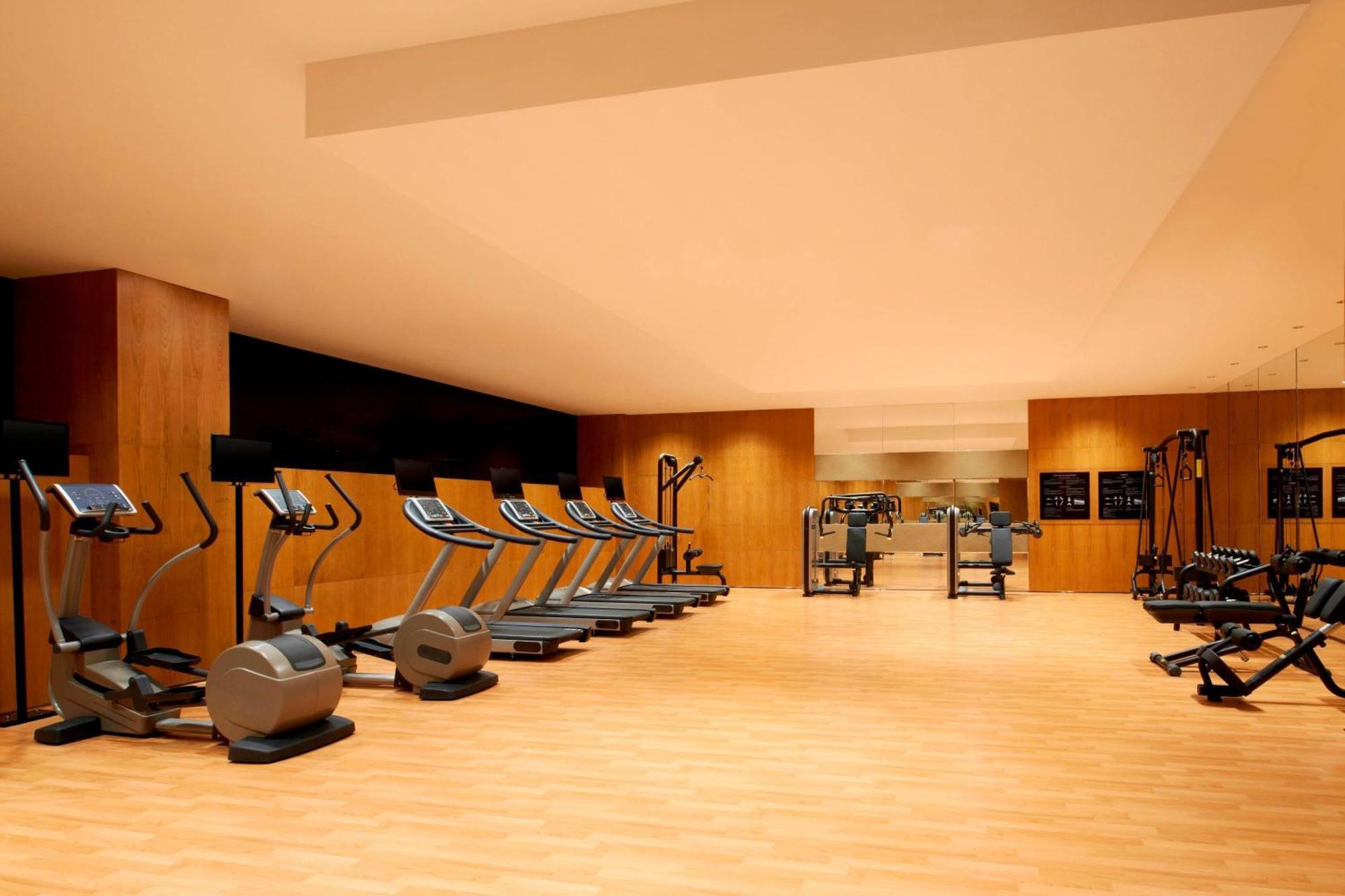 Four Points By Sheraton Qingdao, West Coast Экстерьер фото