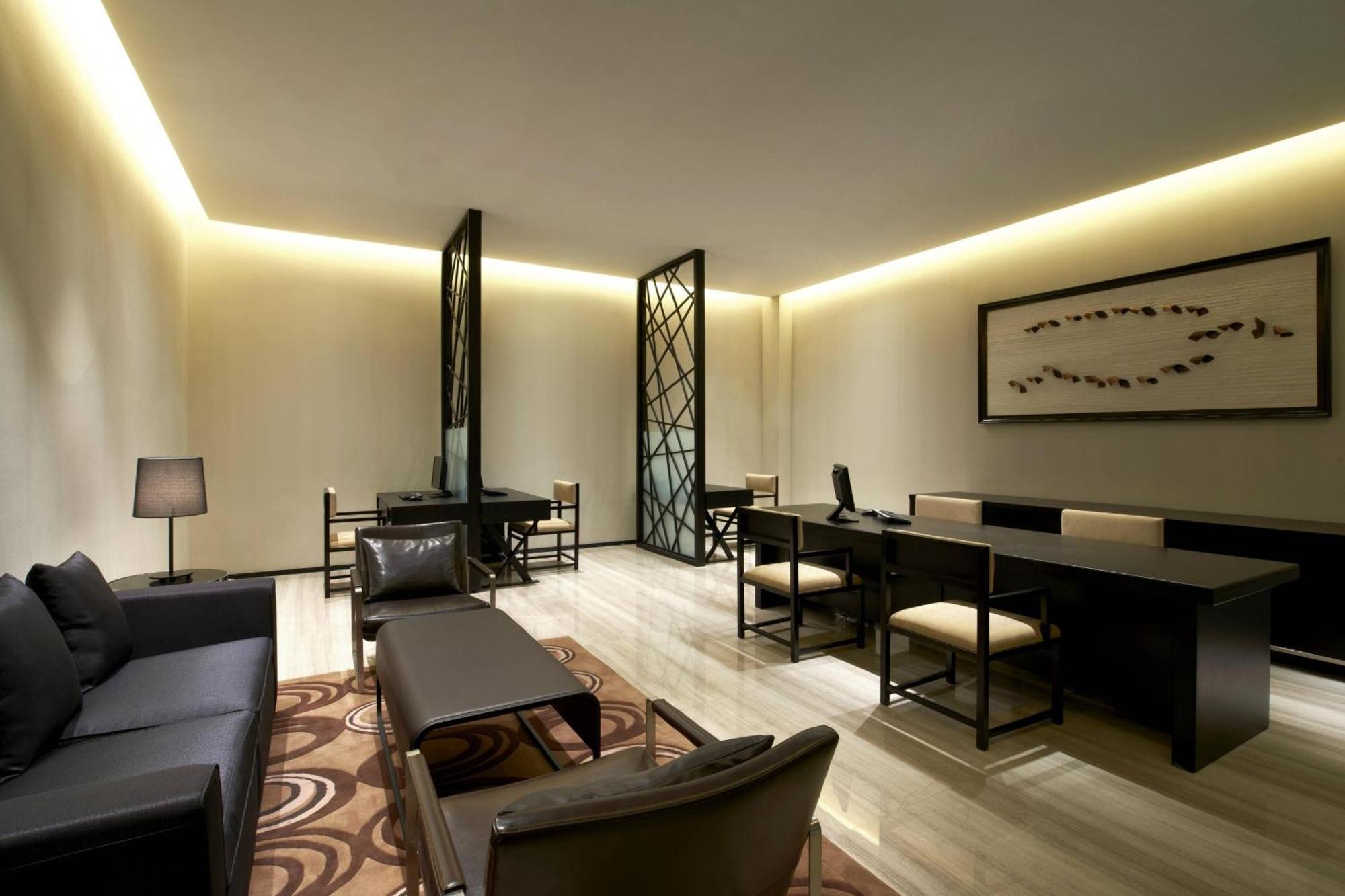 Four Points By Sheraton Qingdao, West Coast Экстерьер фото