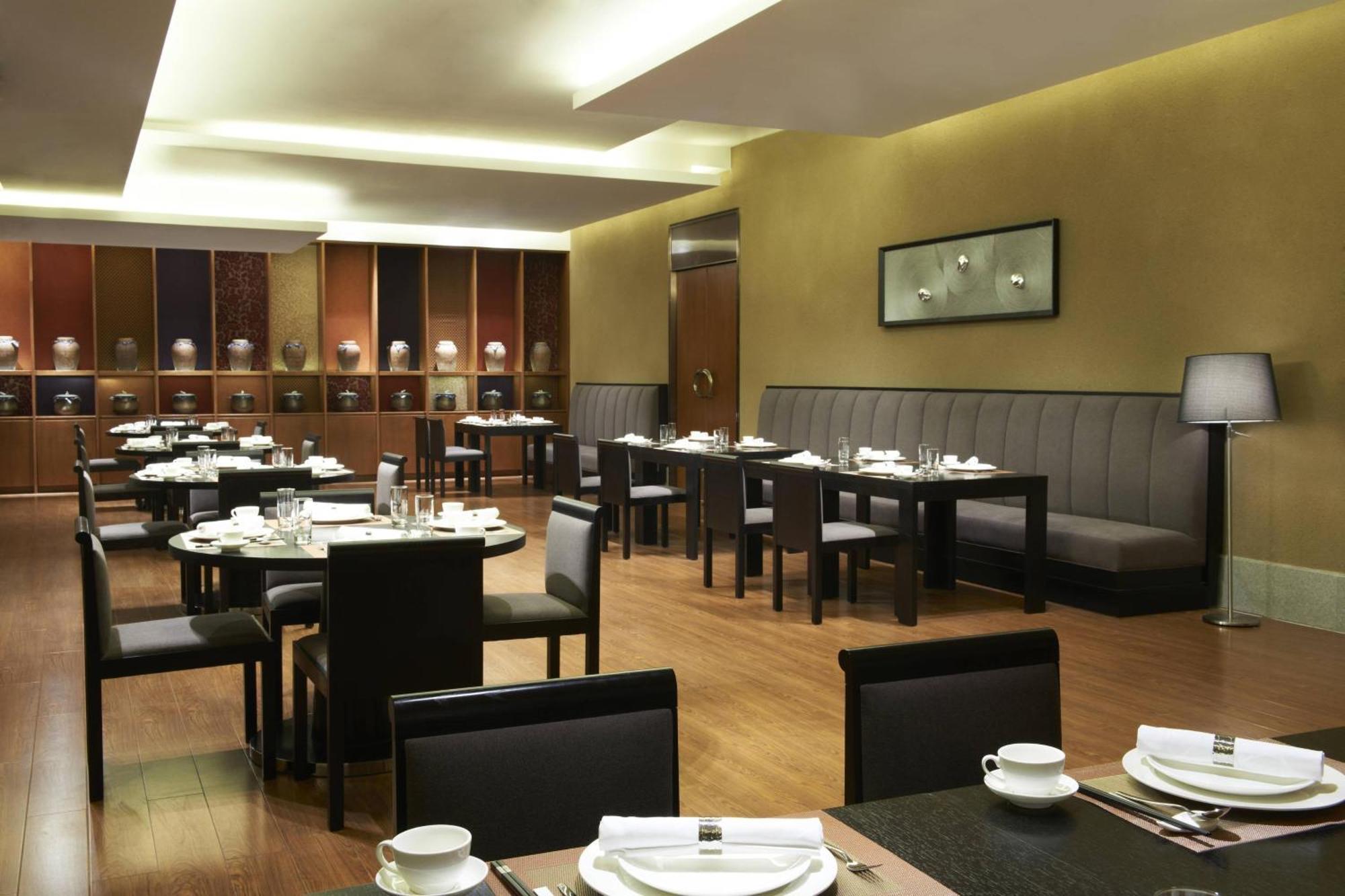 Four Points By Sheraton Qingdao, West Coast Экстерьер фото