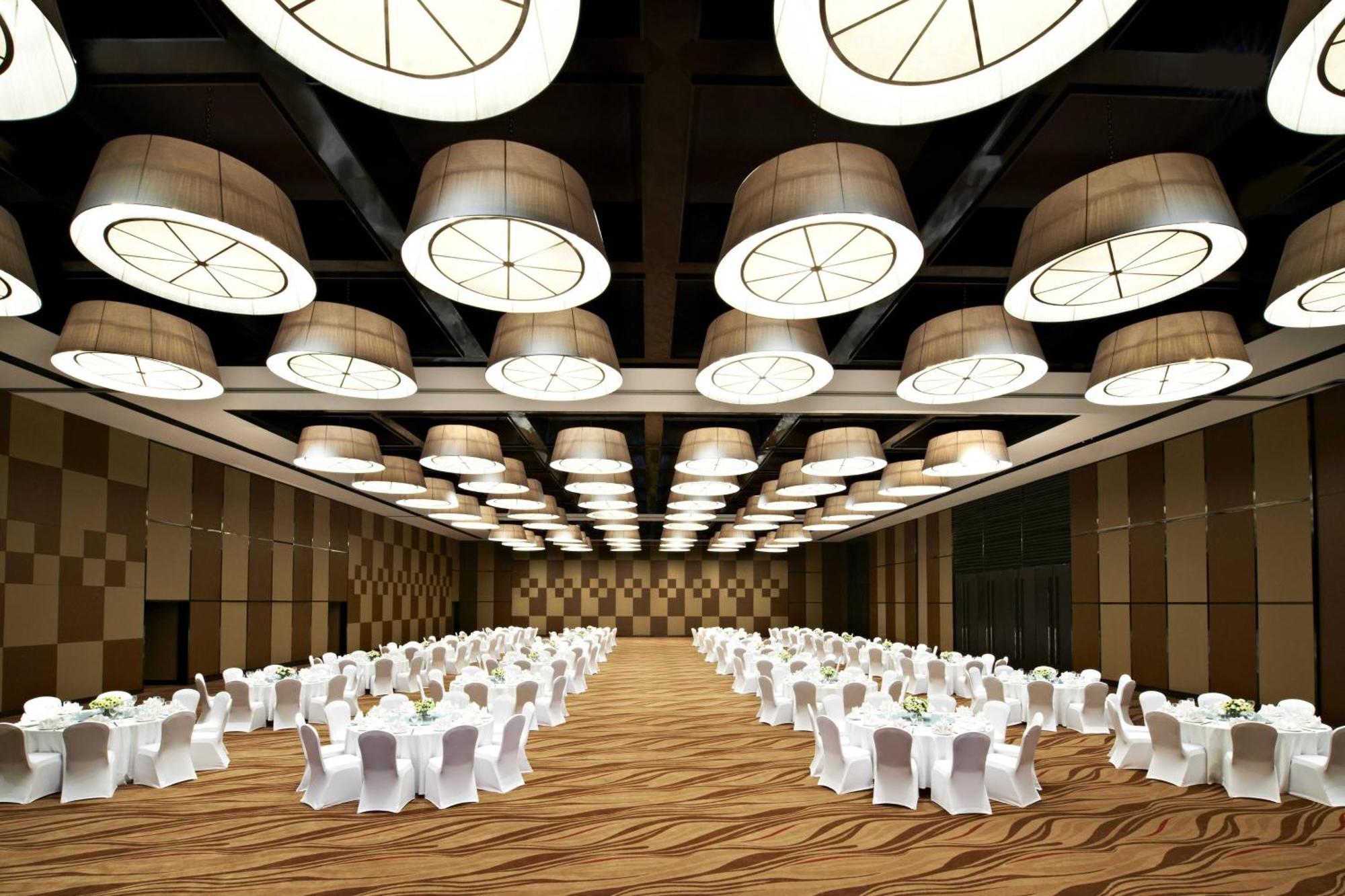 Four Points By Sheraton Qingdao, West Coast Экстерьер фото