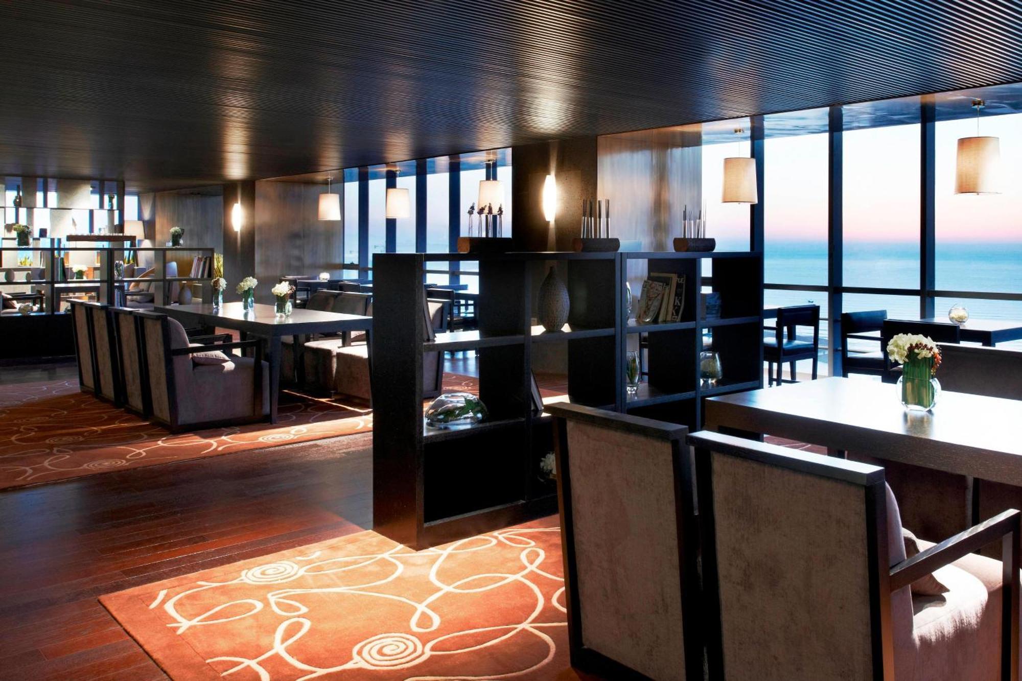 Four Points By Sheraton Qingdao, West Coast Экстерьер фото