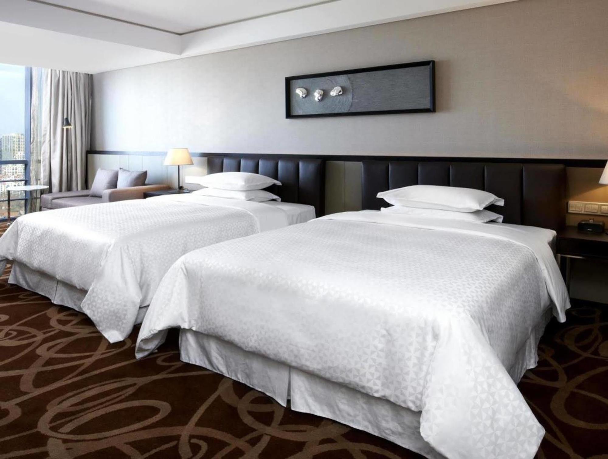 Four Points By Sheraton Qingdao, West Coast Экстерьер фото